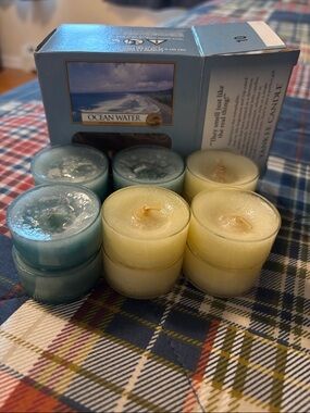 Yankee Candle Ocean Water Scented Tealight Candles
